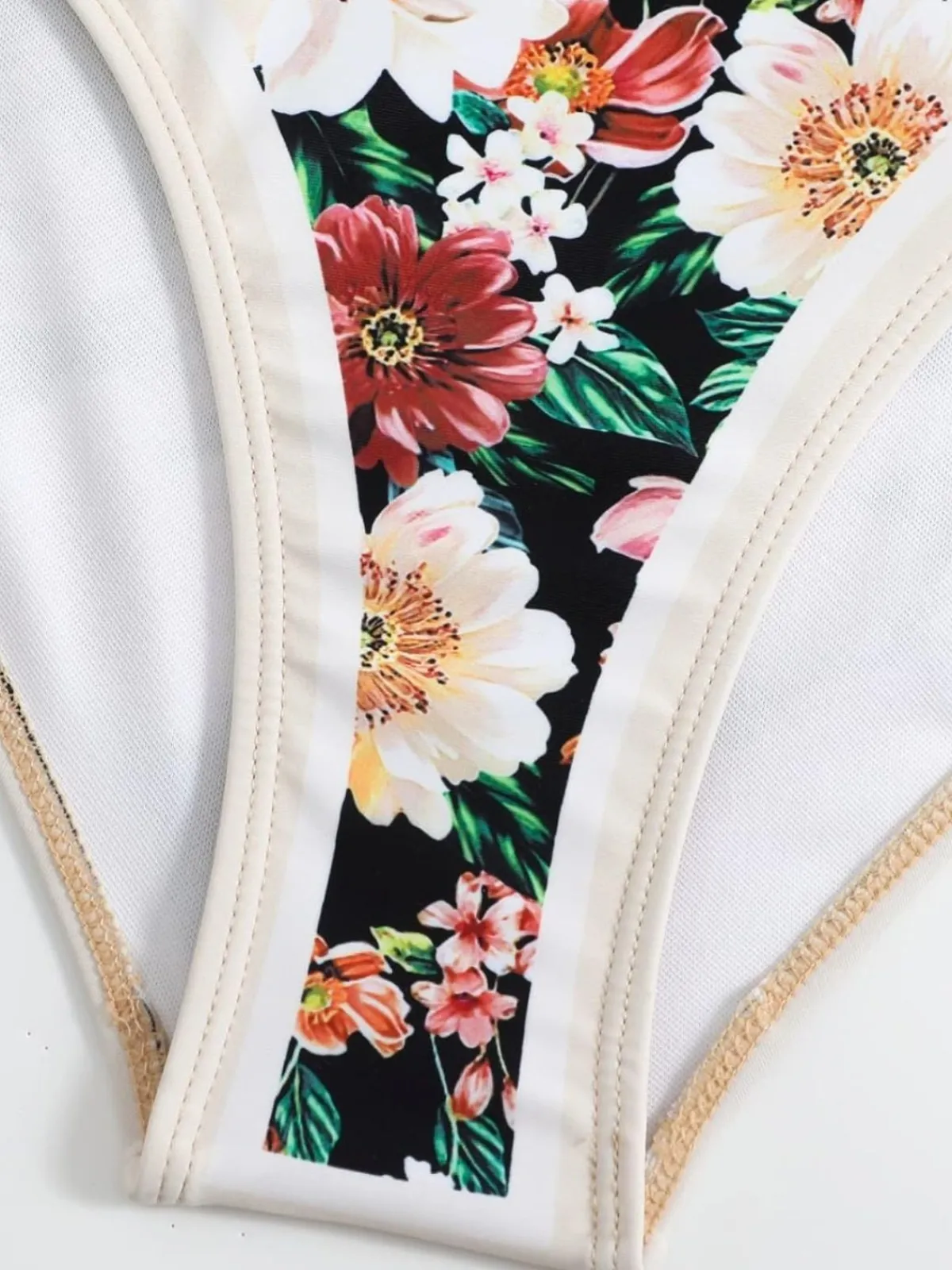 Clearance Retro Stage 1940s Strap Bow Floral Swimsuit & Cove-Up Black