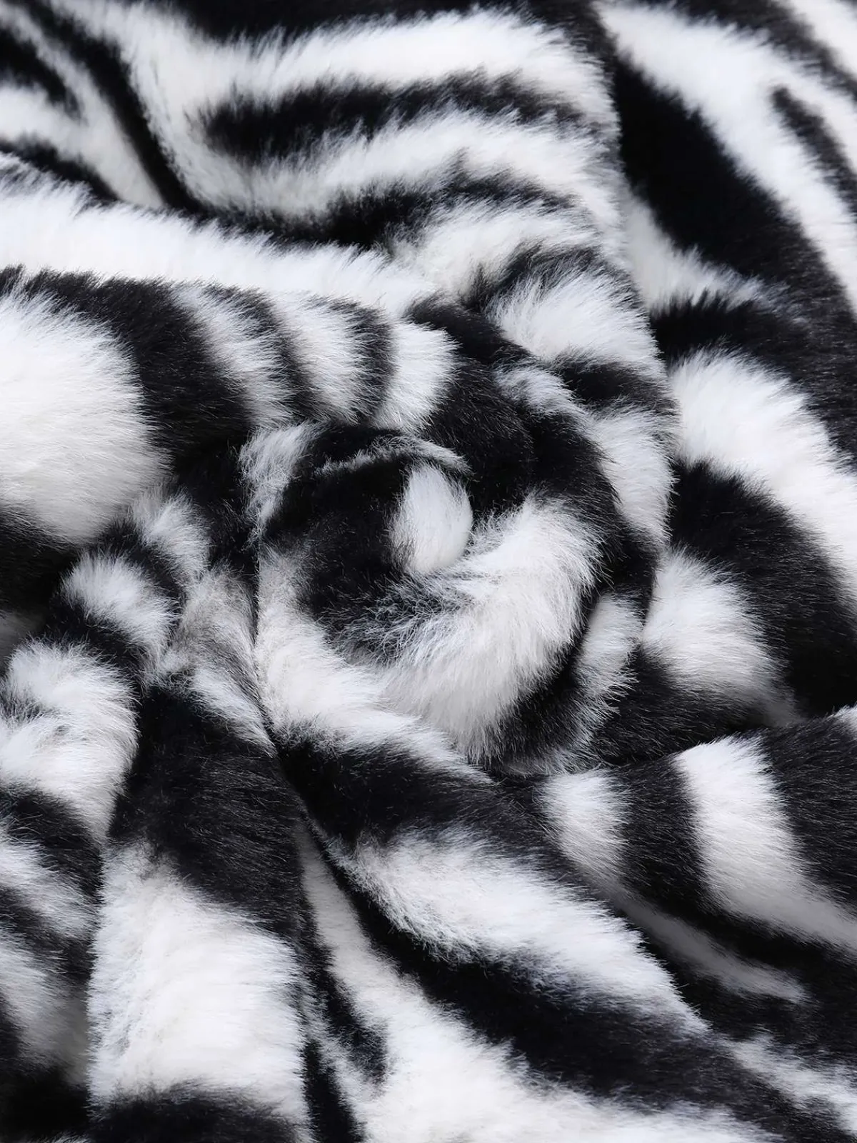 Online Retro Stage Black 1970s Zebra Fur Collar Cape Coat