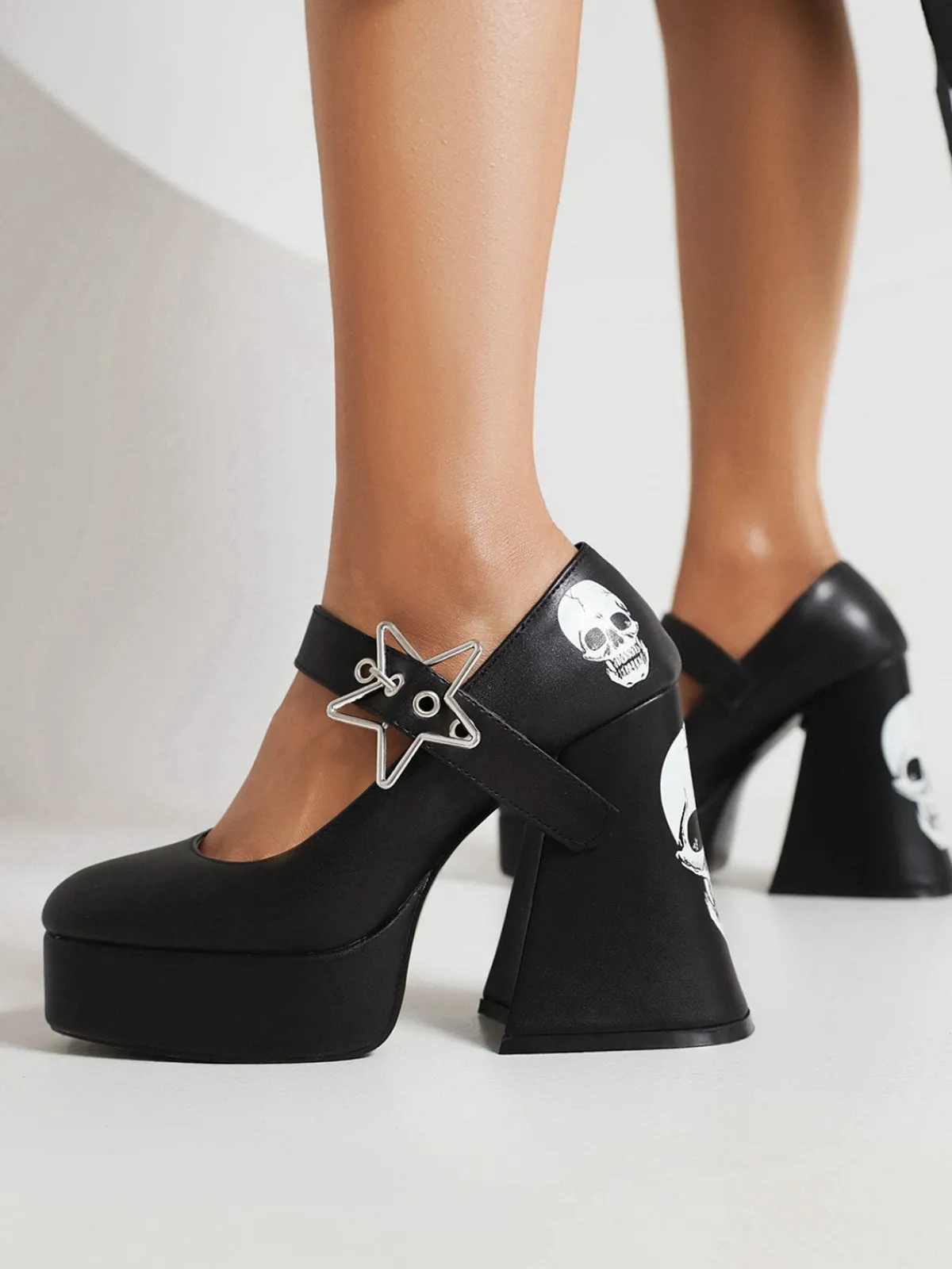 Outlet Retro Stage Skull Buckle Strap Platform Chunky Shoes Black
