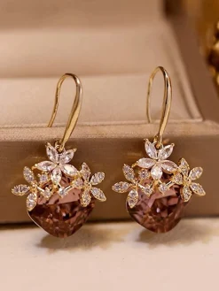 Clearance Retro Stage Gold Oval Rhinestones Flower Earrings