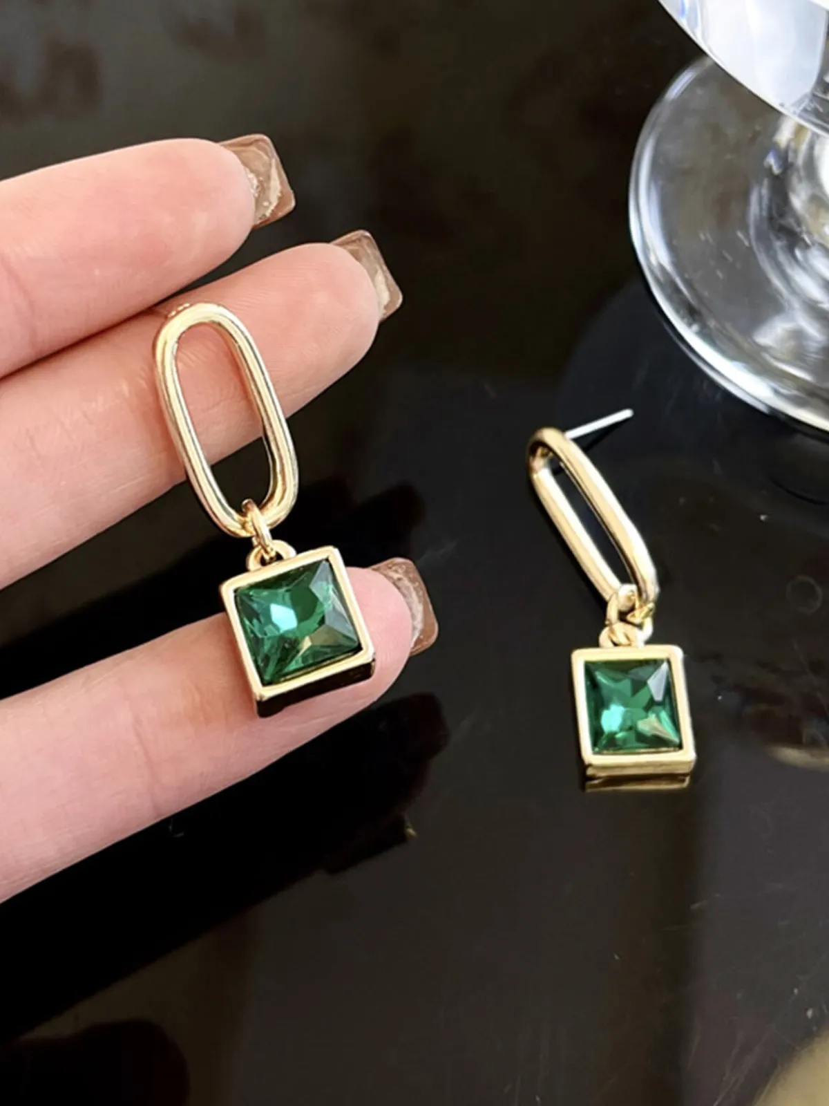 Clearance Retro Stage Green Vintage Geometric Cutout Earrings