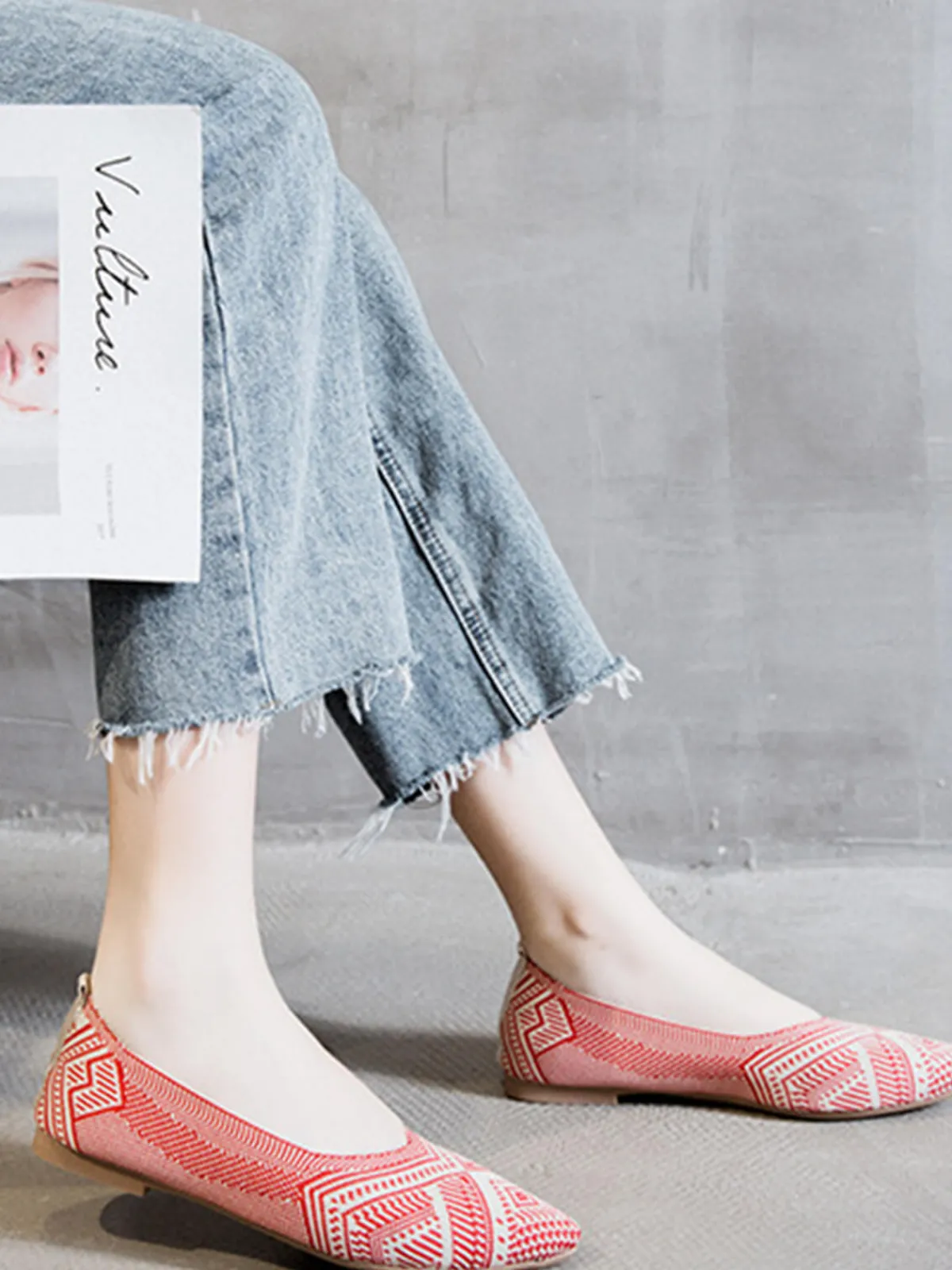 Hot Retro Stage Knitted Jacquard Pointed Flat Shoes