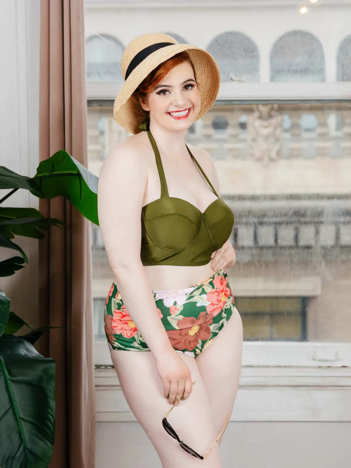 Best Retro Stage Lace-Up Halter Flowers Bikini Set Olive