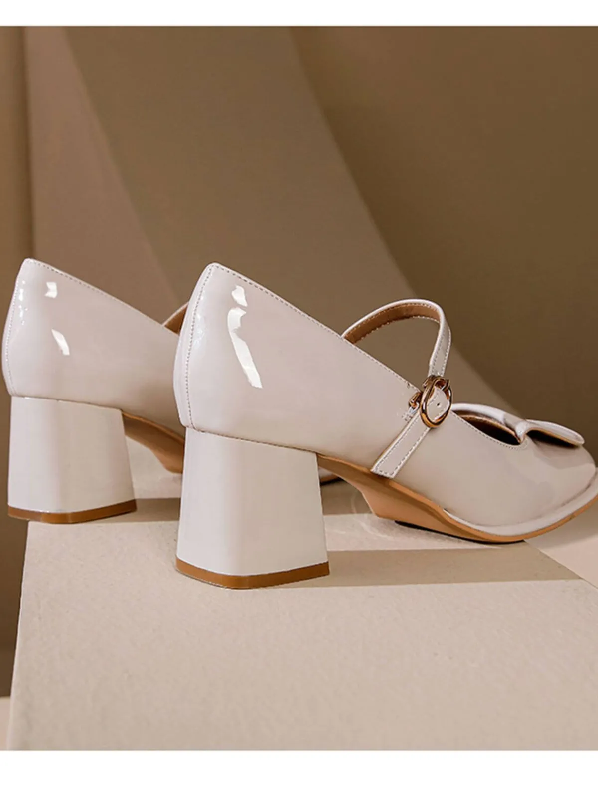 New Retro Stage Patent Leather Mary Jane Thick Heel Shoes