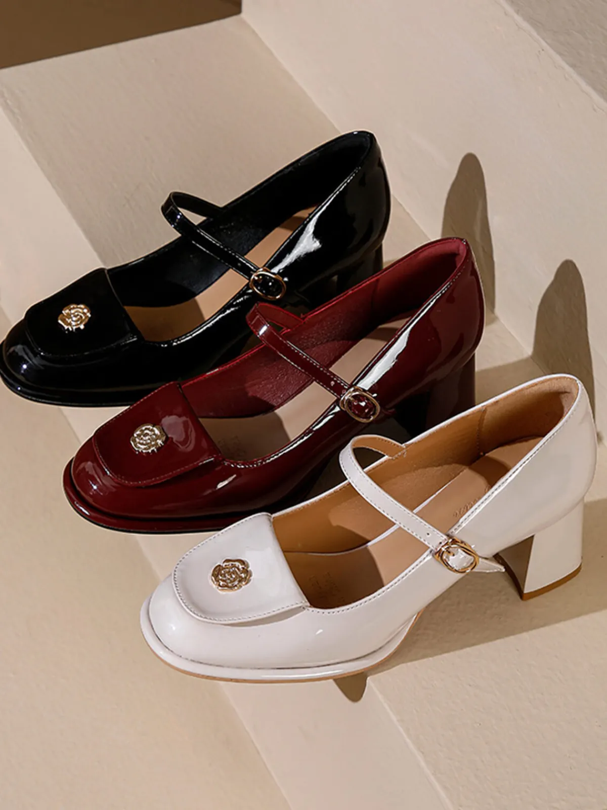 New Retro Stage Patent Leather Mary Jane Thick Heel Shoes