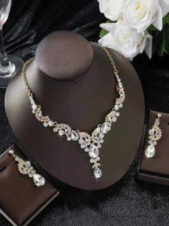 Clearance Retro Stage 2PCS Rhinestone Necklace & Earrings Set