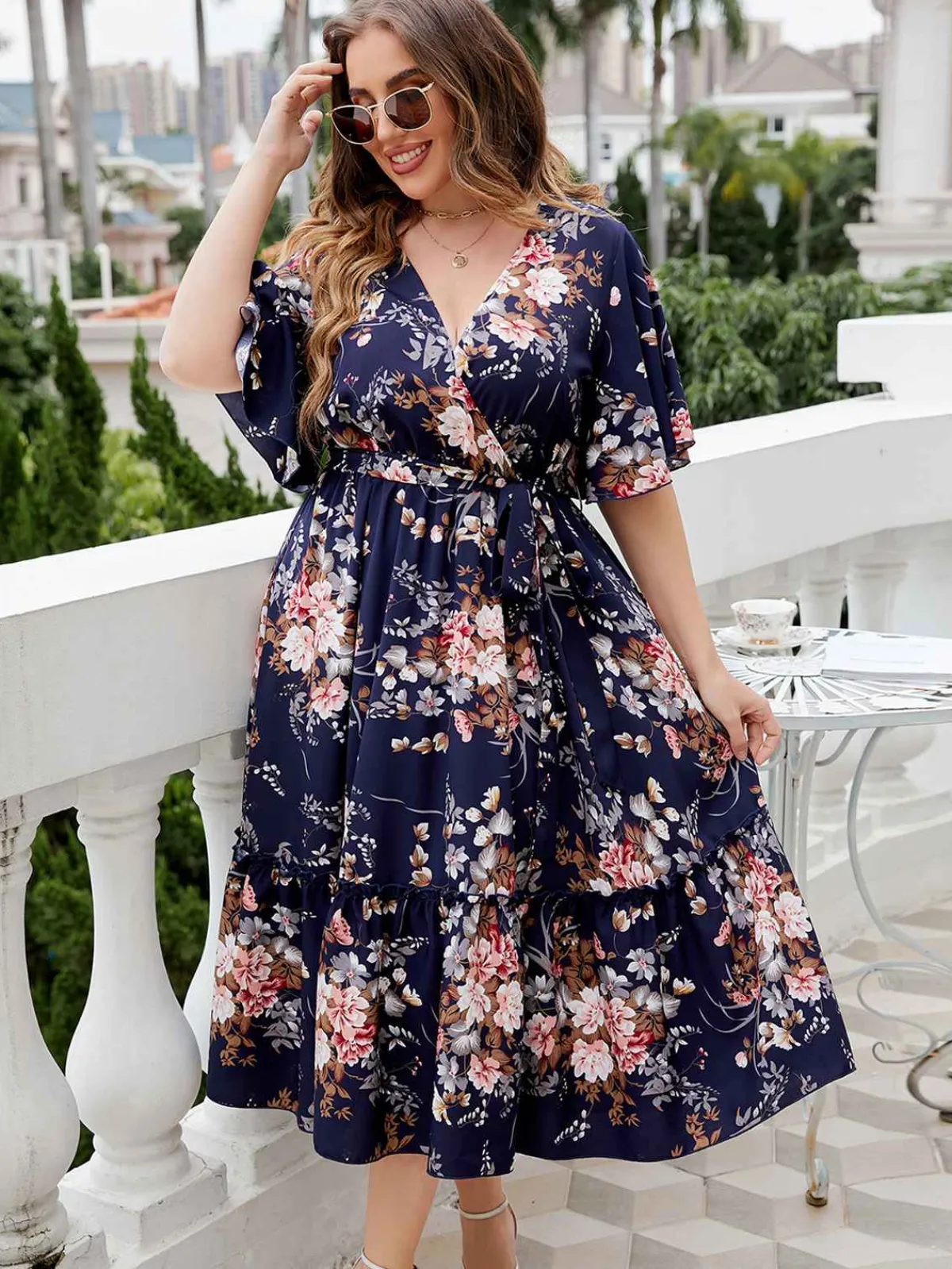 Clearance Retro Stage [Plus Size] Navy Blue 1950s V-Neck Floral Dress