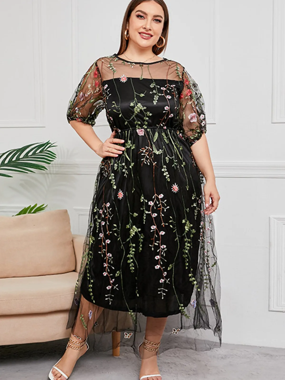 New Retro Stage [Plus Size] 1940s Floral Embroidered Mesh Dress