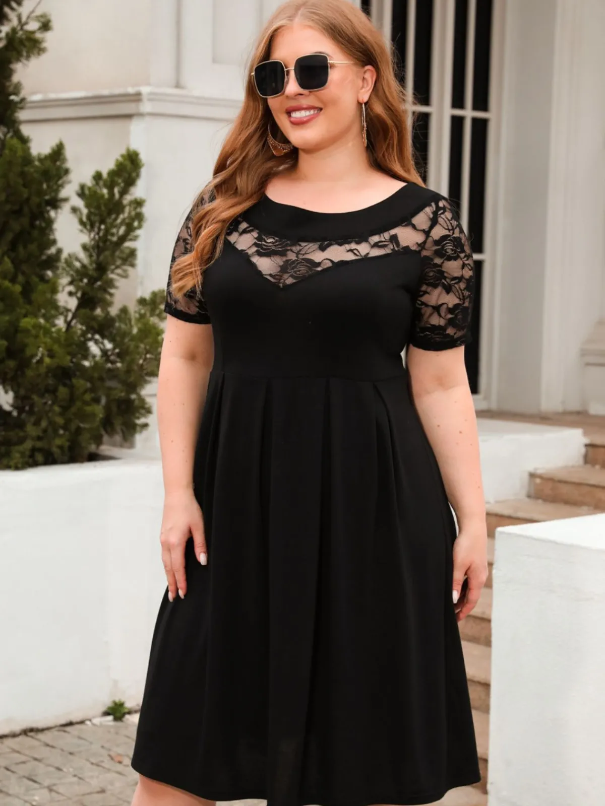 New Retro Stage [Plus Size] 1940s Hollow Lace Solid Dress