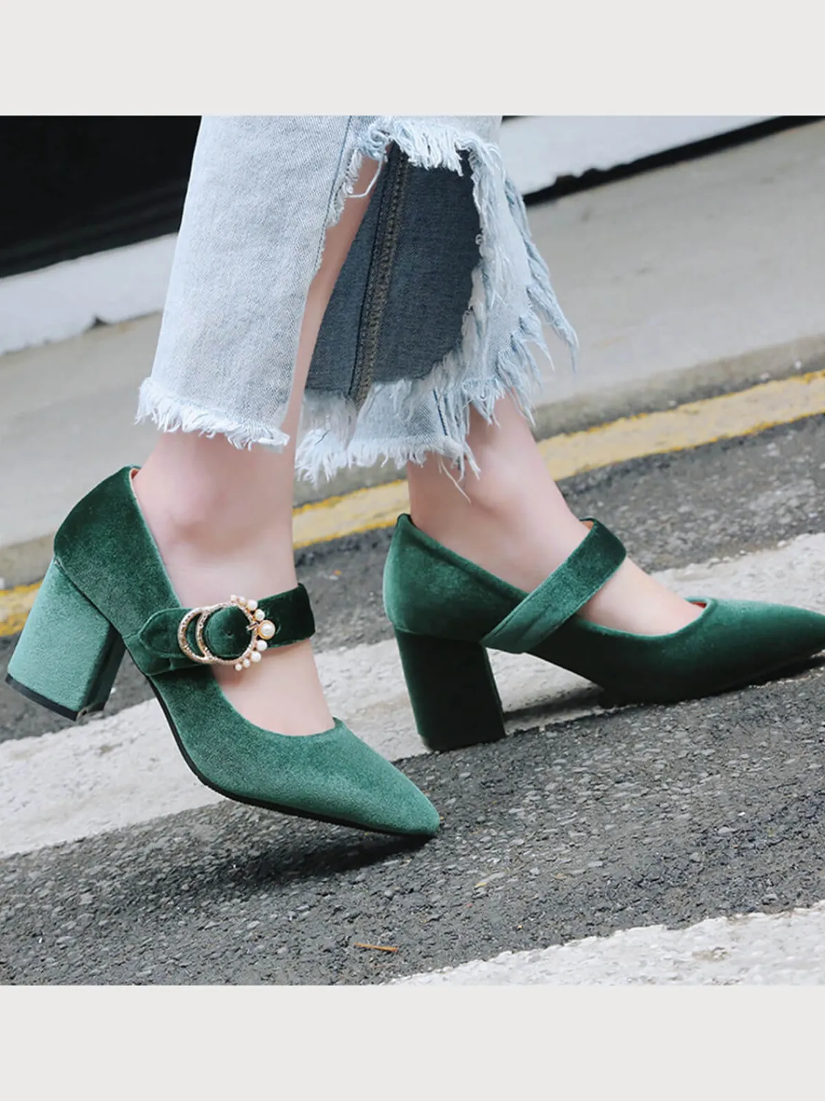 Best Retro Stage Retro Mary Jane Chunky High Heel Shoes
