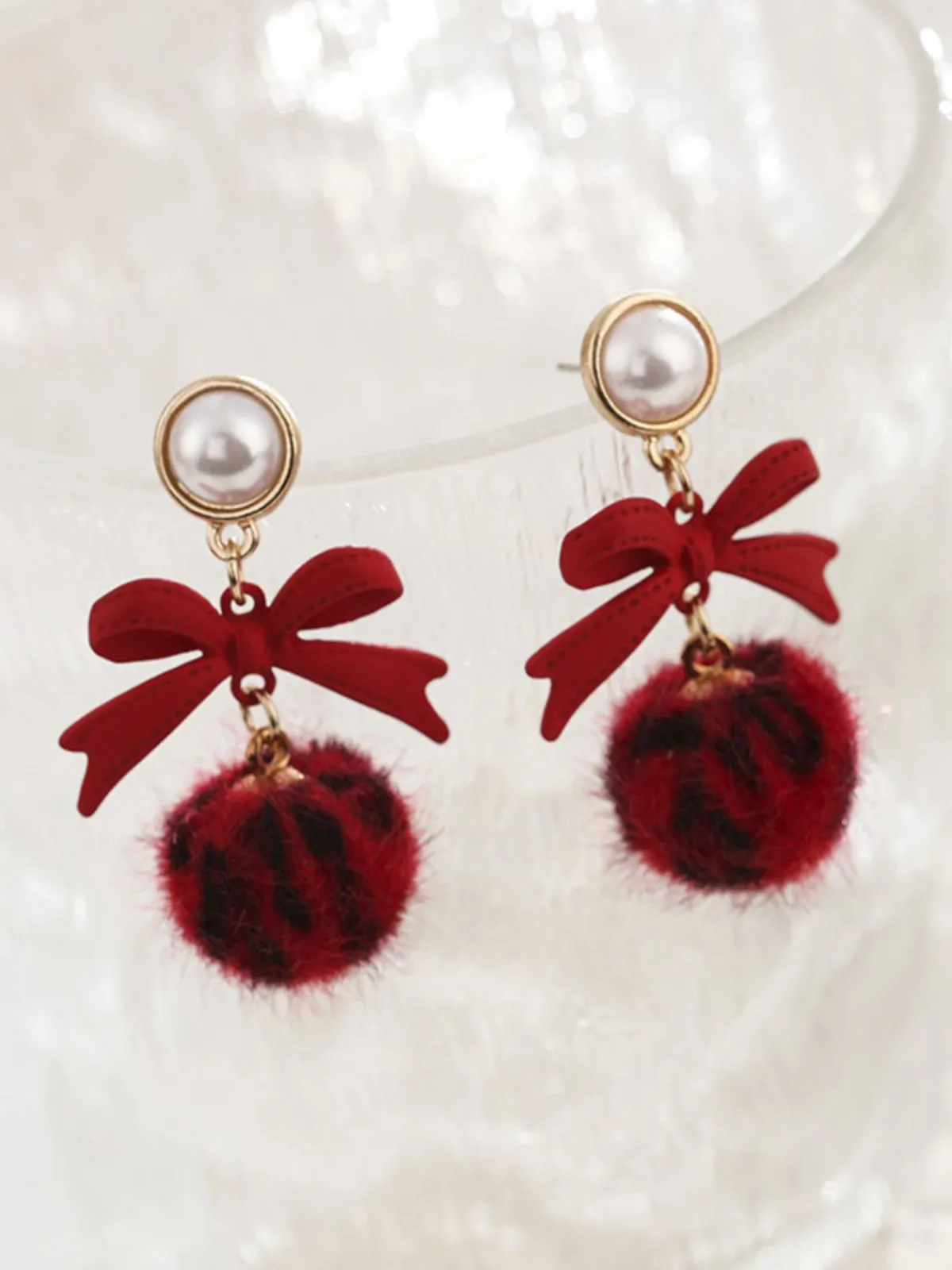 Clearance Retro Stage Retro Pearl Bow Leopard Earrings