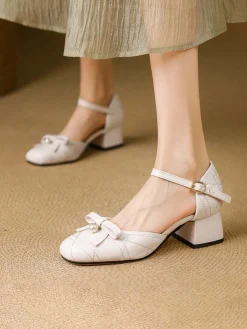 Hot Retro Stage Retro Pearl Bow Mary Jane Heels