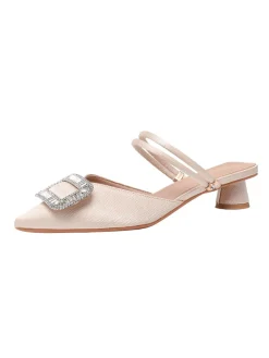 Hot Retro Stage Retro Pointed Toe Square Metal Buckle Sandals Champagne