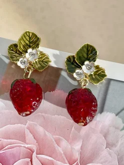 Best Retro Stage Retro Rhinestone Strawberry Dangle Earrings