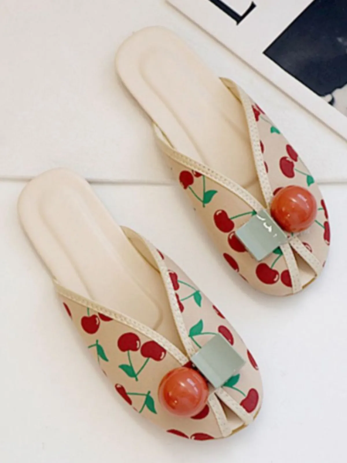 Online Retro Stage Round Toe Fruit Home Sandals