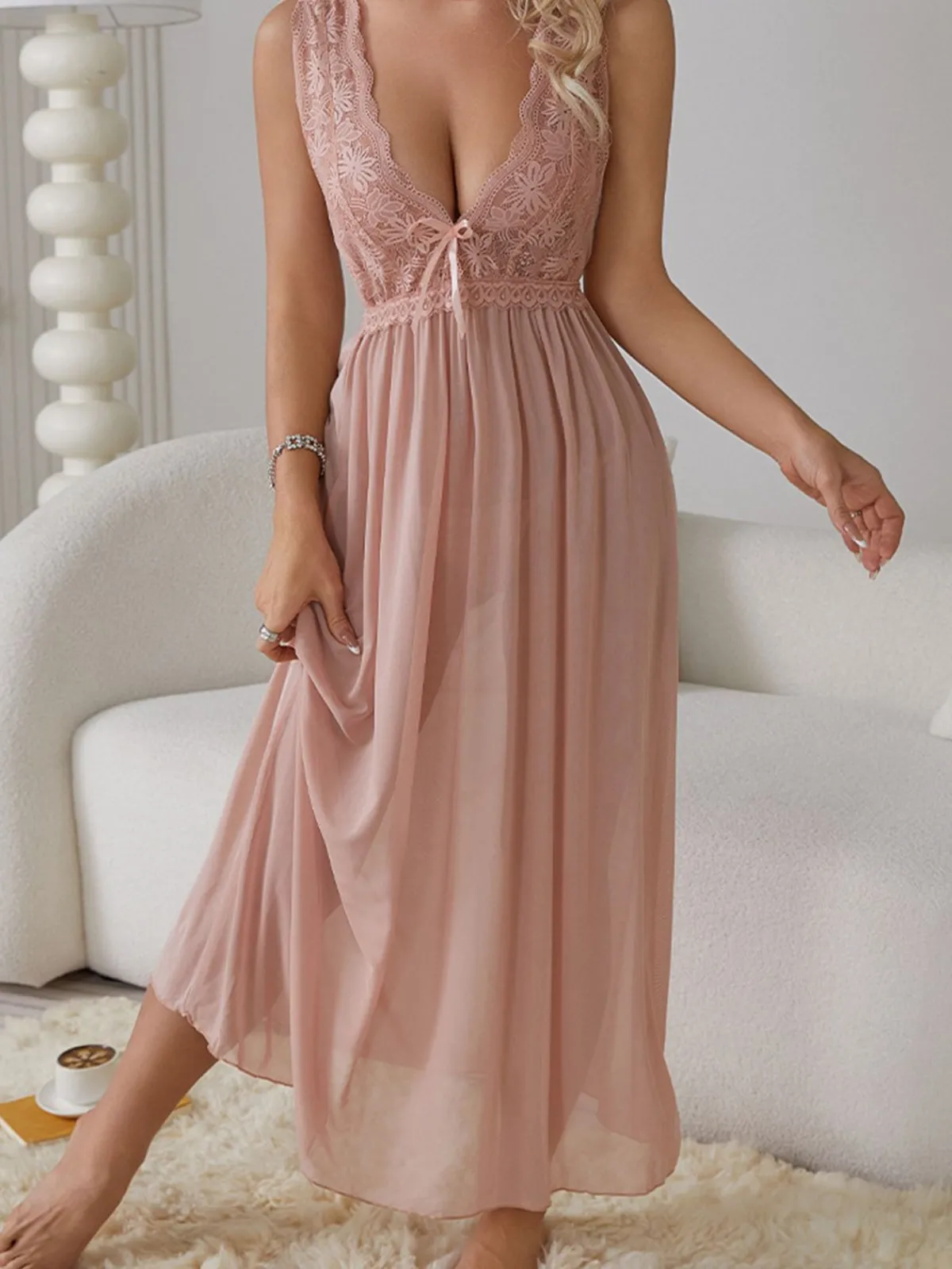 Best Retro Stage 1930s Deep V-Neck Lace Mesh Nightgown