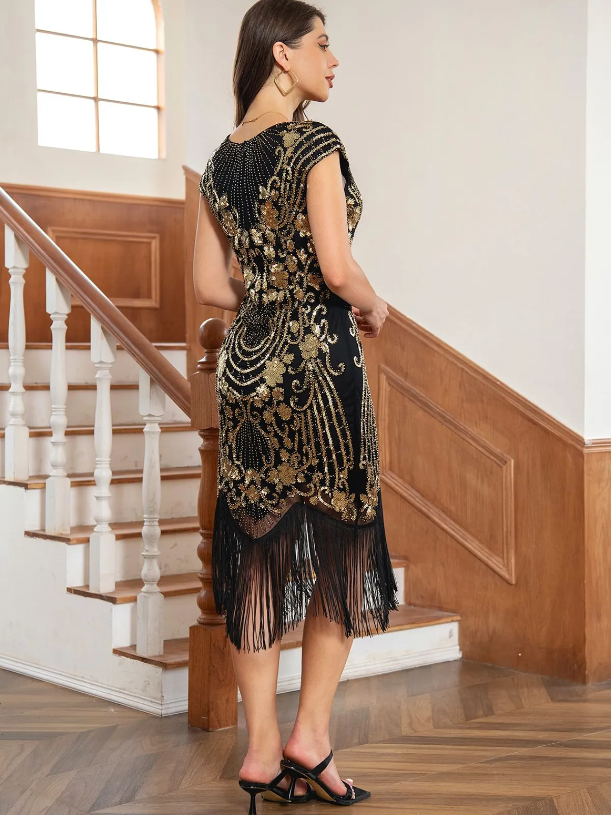 Fashion Retro Stage 1920s Floral Pattern Sequined Tassel Dress