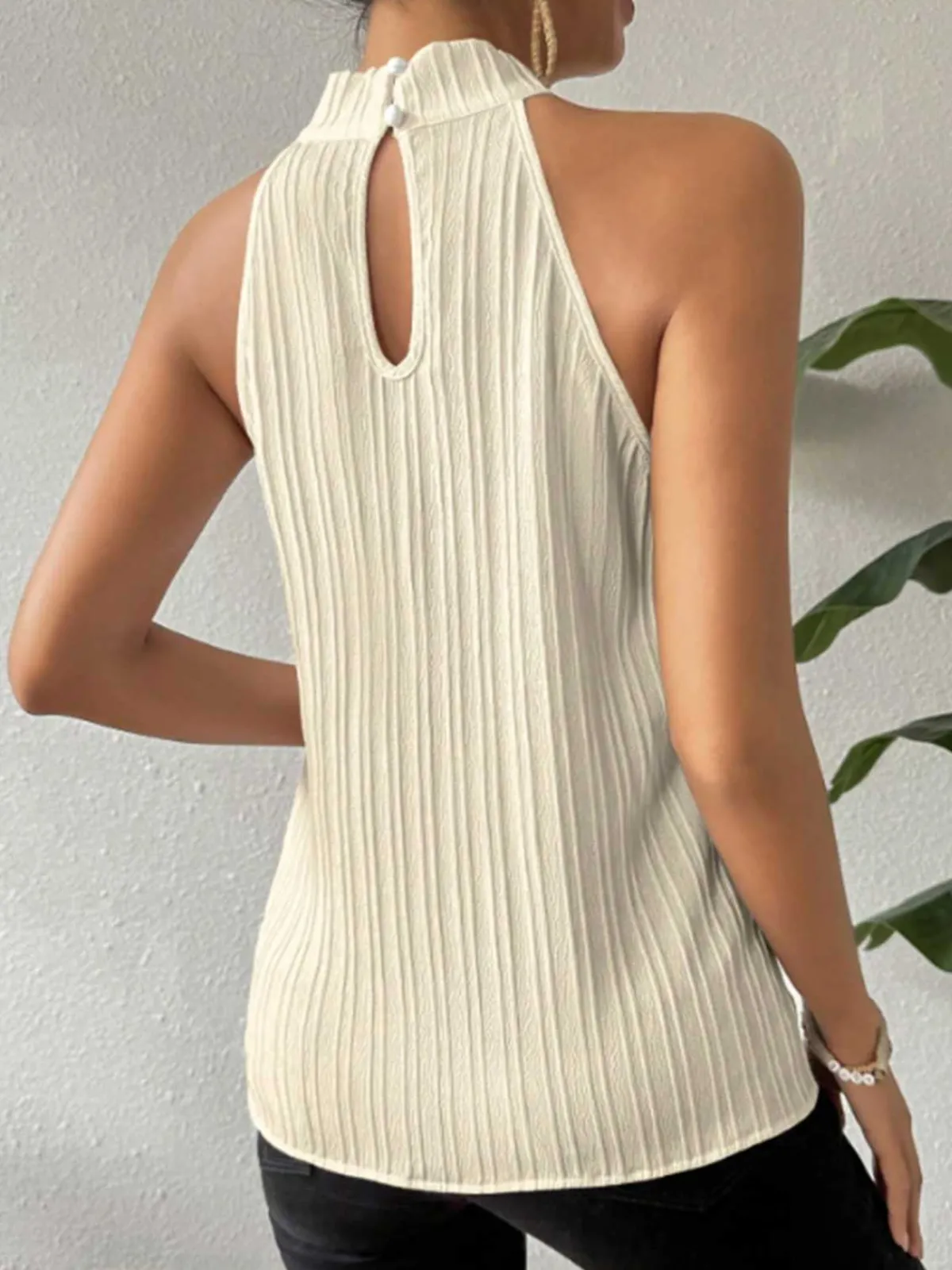 Clearance Retro Stage 1970s Halter Pleated Sleeveless Solid Top