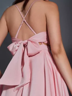 Fashion Retro Stage 1980s Sequined Backless V-Neck Halter Dress