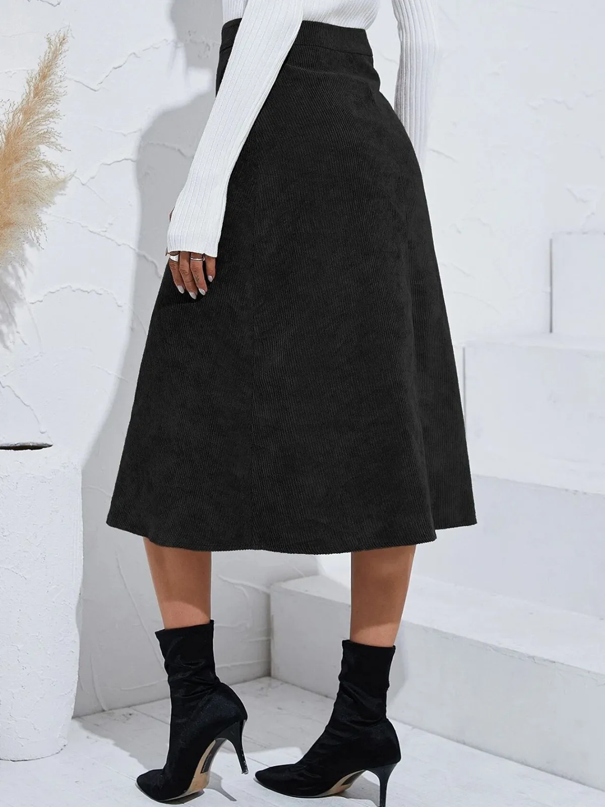 New Retro Stage 1930s Solid Buttoned Corduroy A-Line Skirt