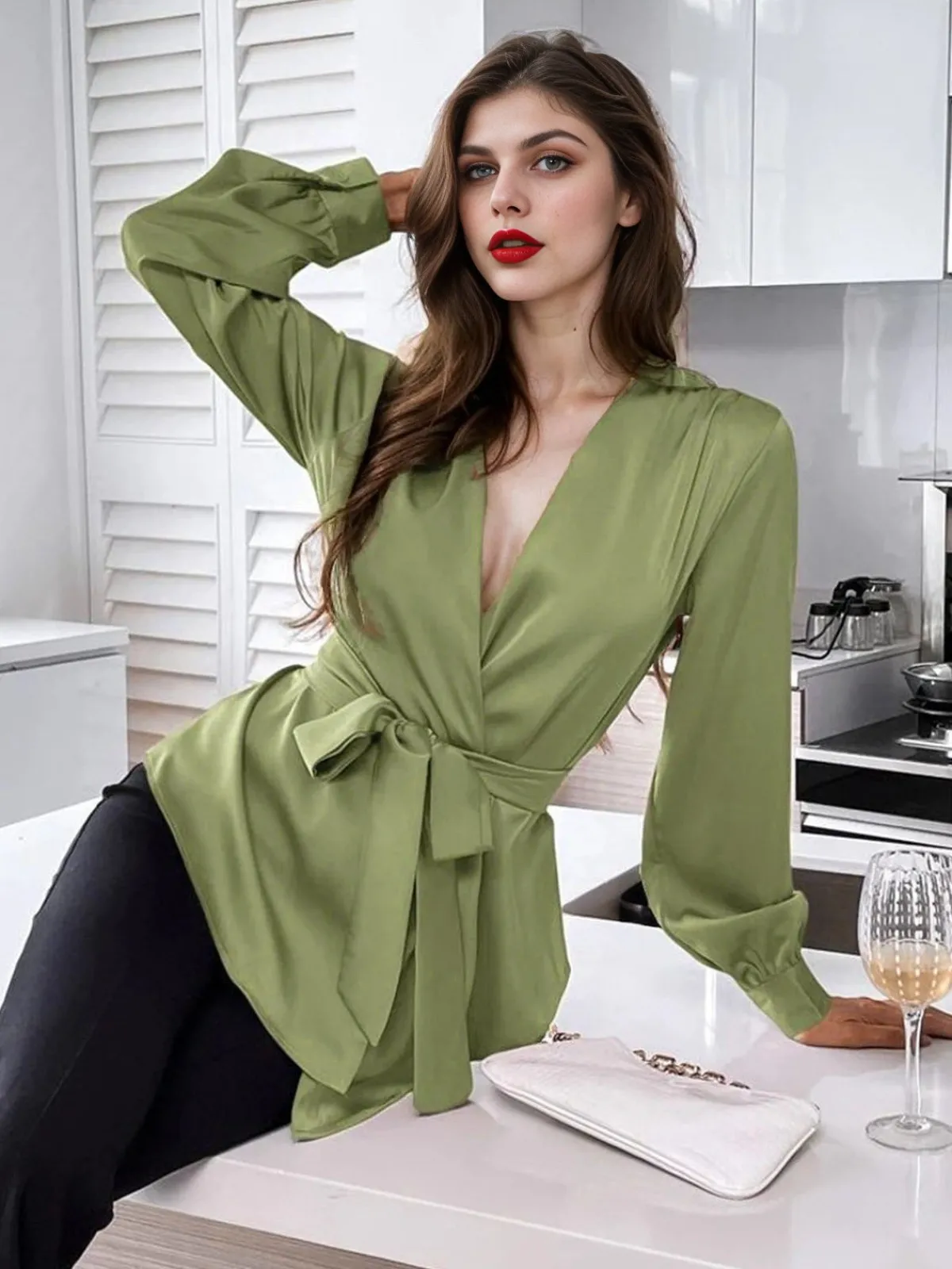 Online Retro Stage 1940s Solid Surplice V-Neck Silky Blouse