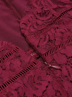 Fashion Retro Stage 1960s Spaghetti Strap V-Neck Lace Jumpsuit