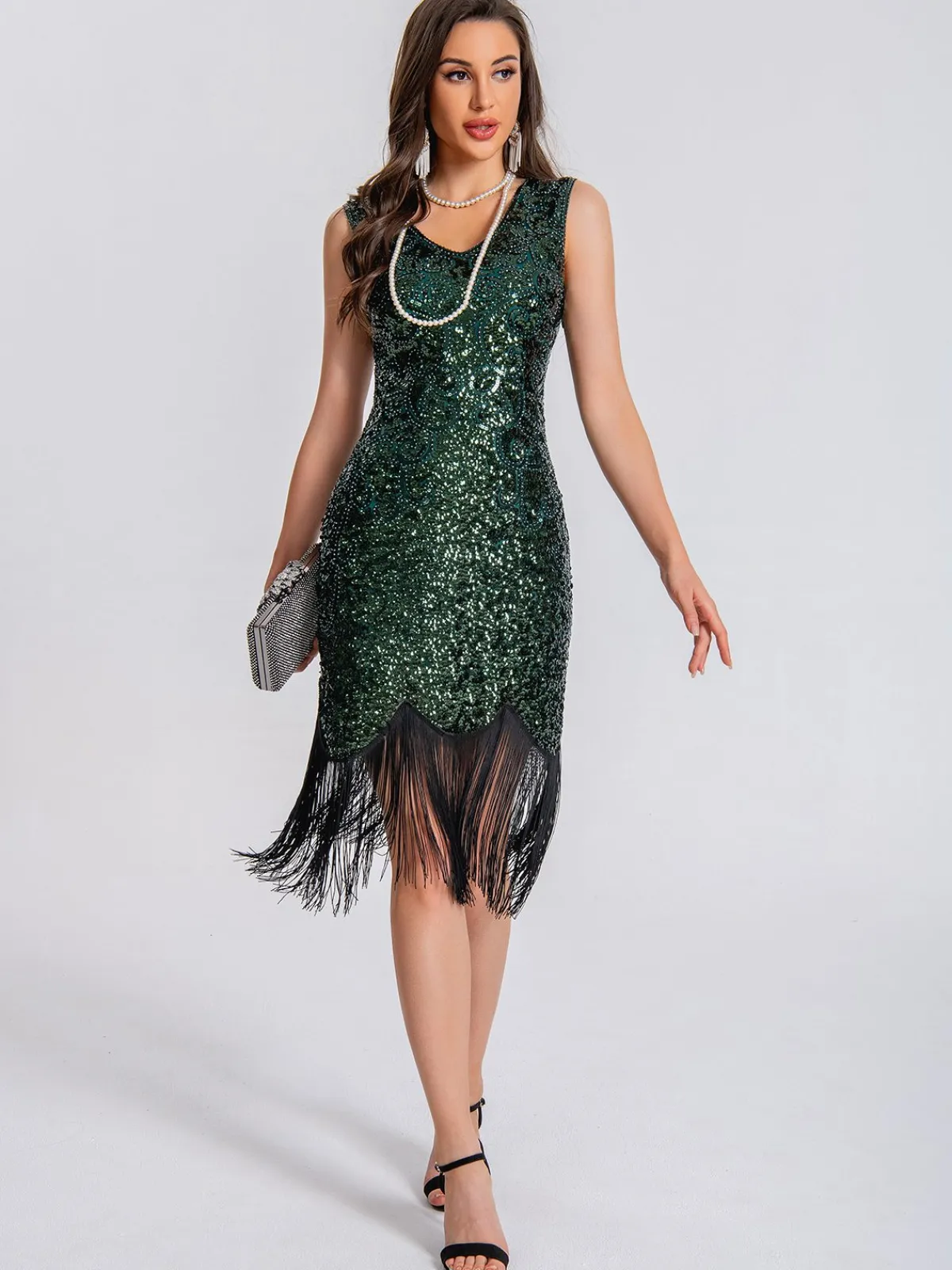 Online Retro Stage 1920s V-Neck Symmetrical Pattern Tassel Sequined Dress