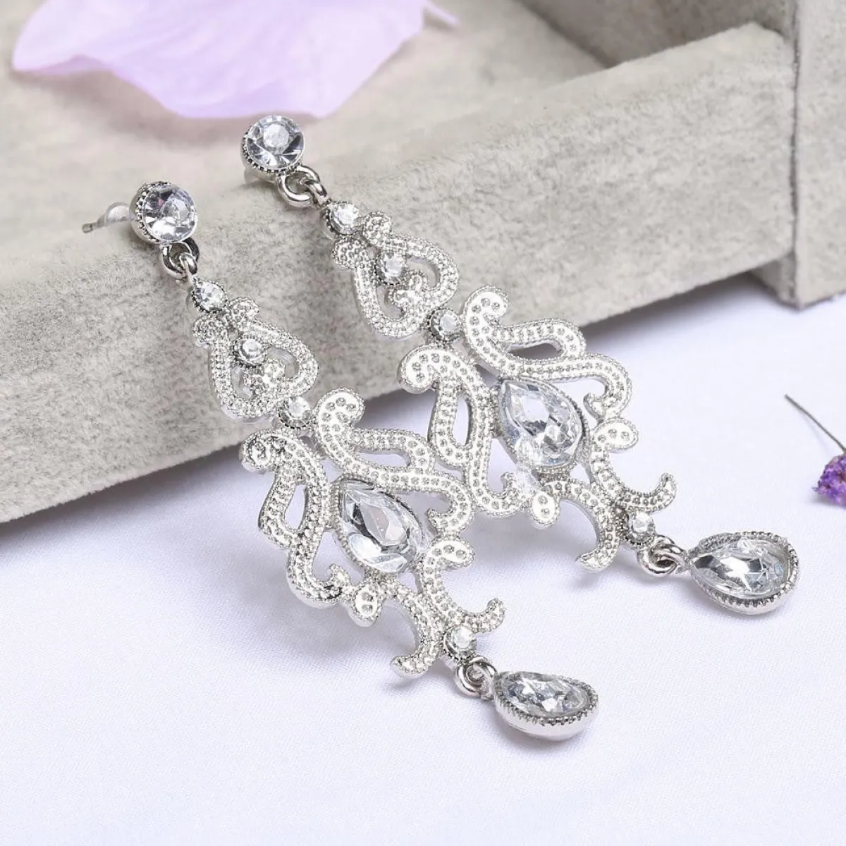 Hot Retro Stage Silver 1920s Bridal Earrings