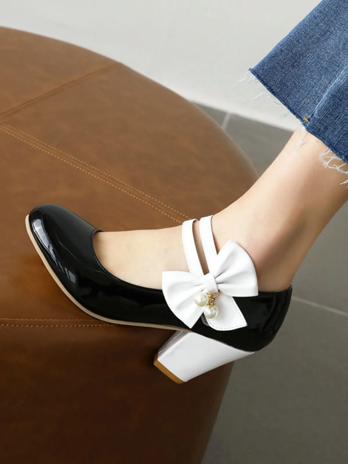 Discount Retro Stage Straps Bowknot High Heels Shoes