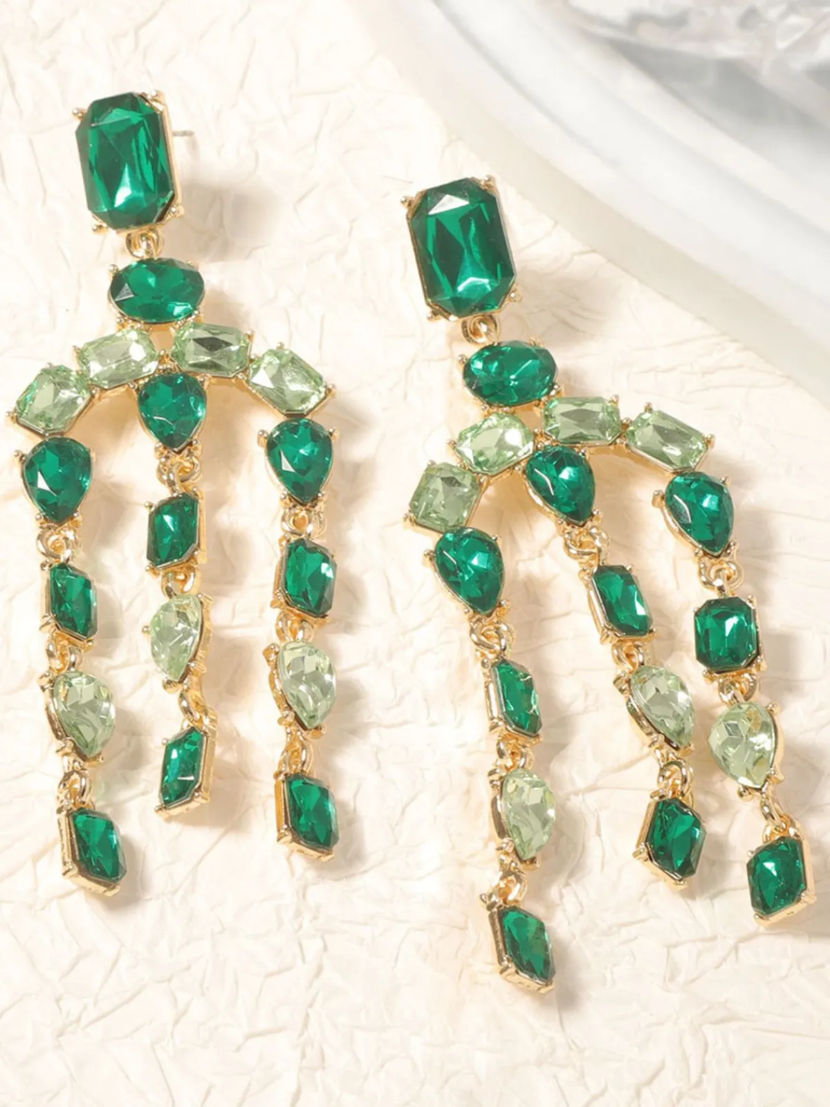 Discount Retro Stage Vintage Crystal Cascade Diamond Earrings