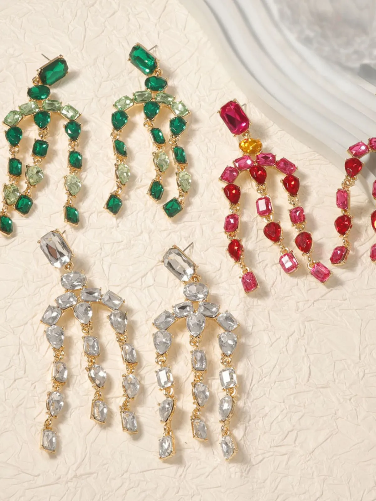 Discount Retro Stage Vintage Crystal Cascade Diamond Earrings