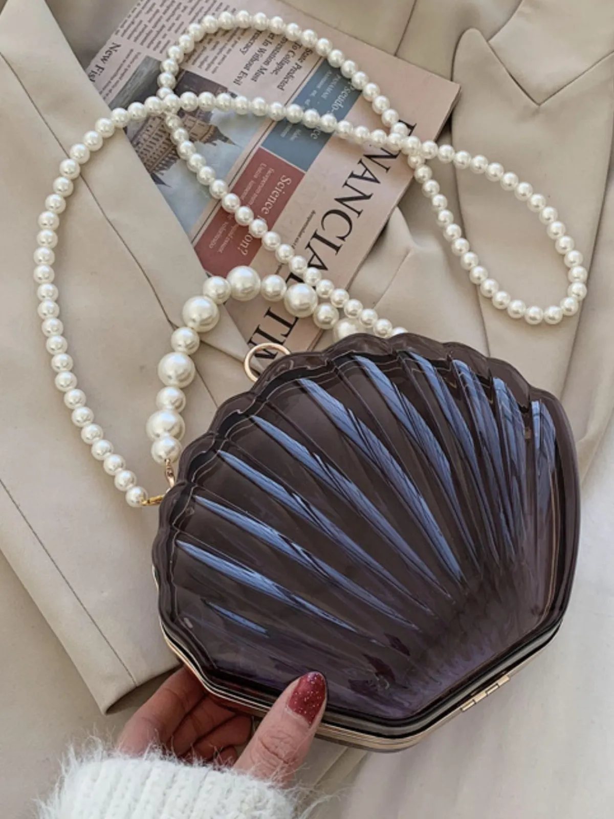 Fashion Retro Stage Vintage 3D Seashell Transparent Pearl Chain Bag
