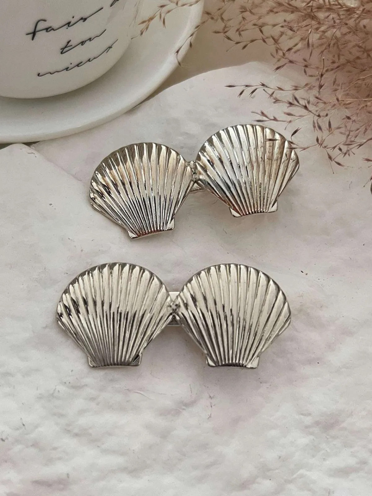 Sale Retro Stage Vintage Double Shell Metal Hairpin