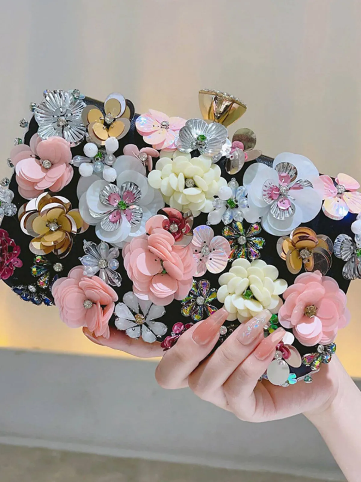 Online Retro Stage Vintage Flower Decor Clutch Bag