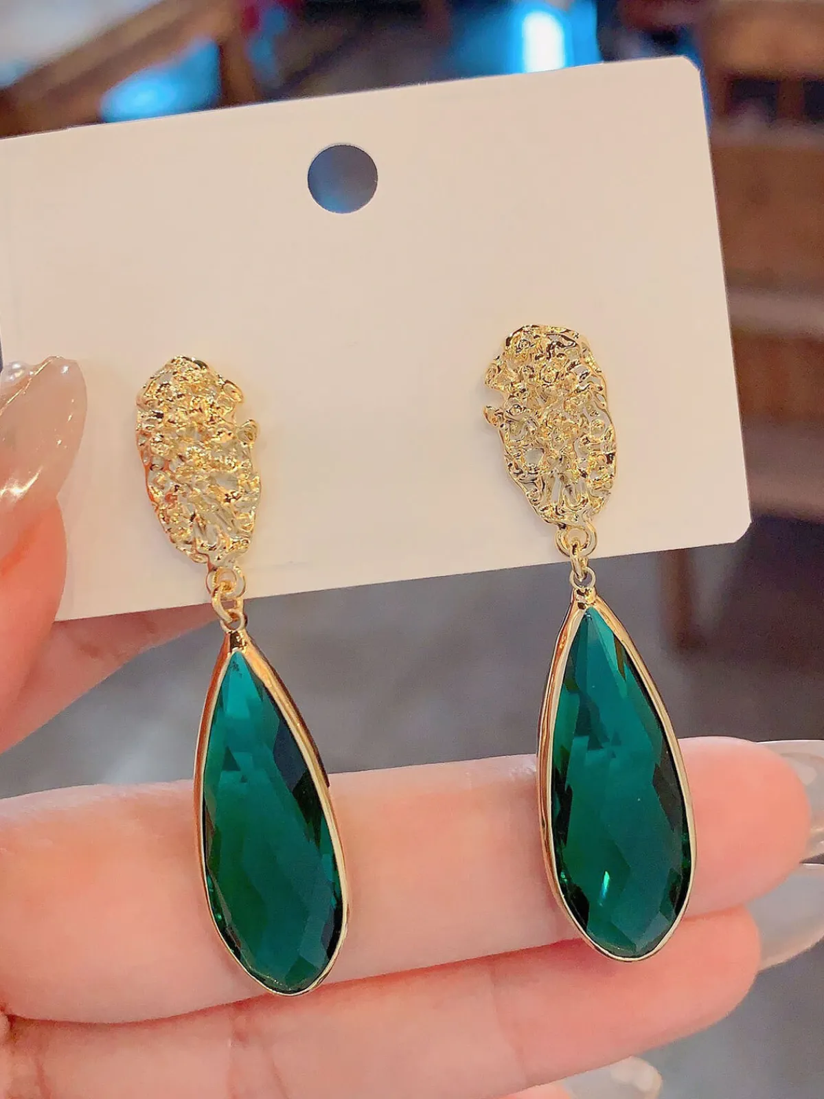 Discount Retro Stage Vintage Gold Green Craystal Drop Earrings