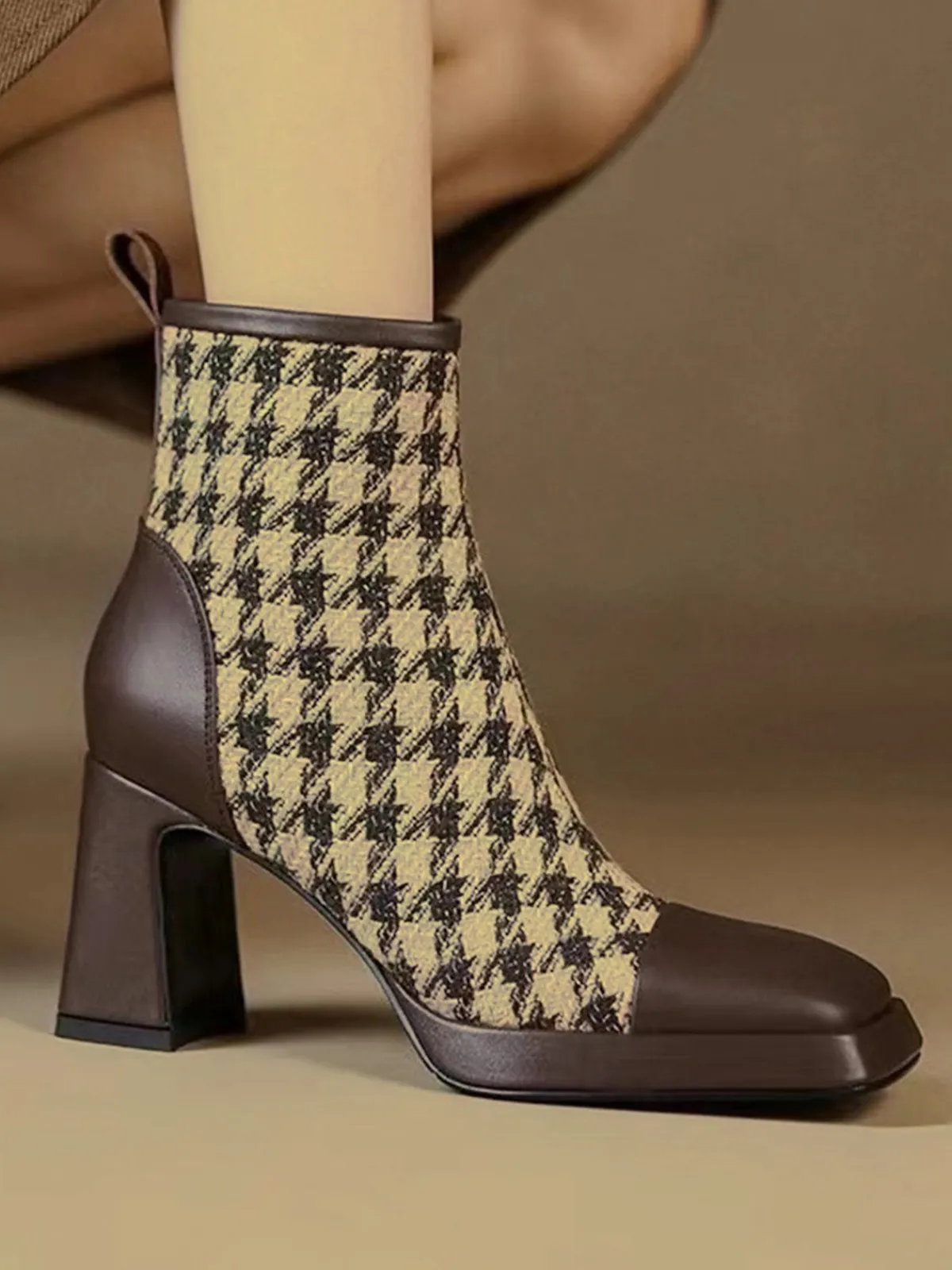 New Retro Stage Vintage Houndstooth Chunky Heel Ankle Boots Brown