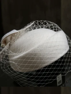 Fashion Retro Stage Vintage Pearl Decor Mesh Berets Woolen Hat