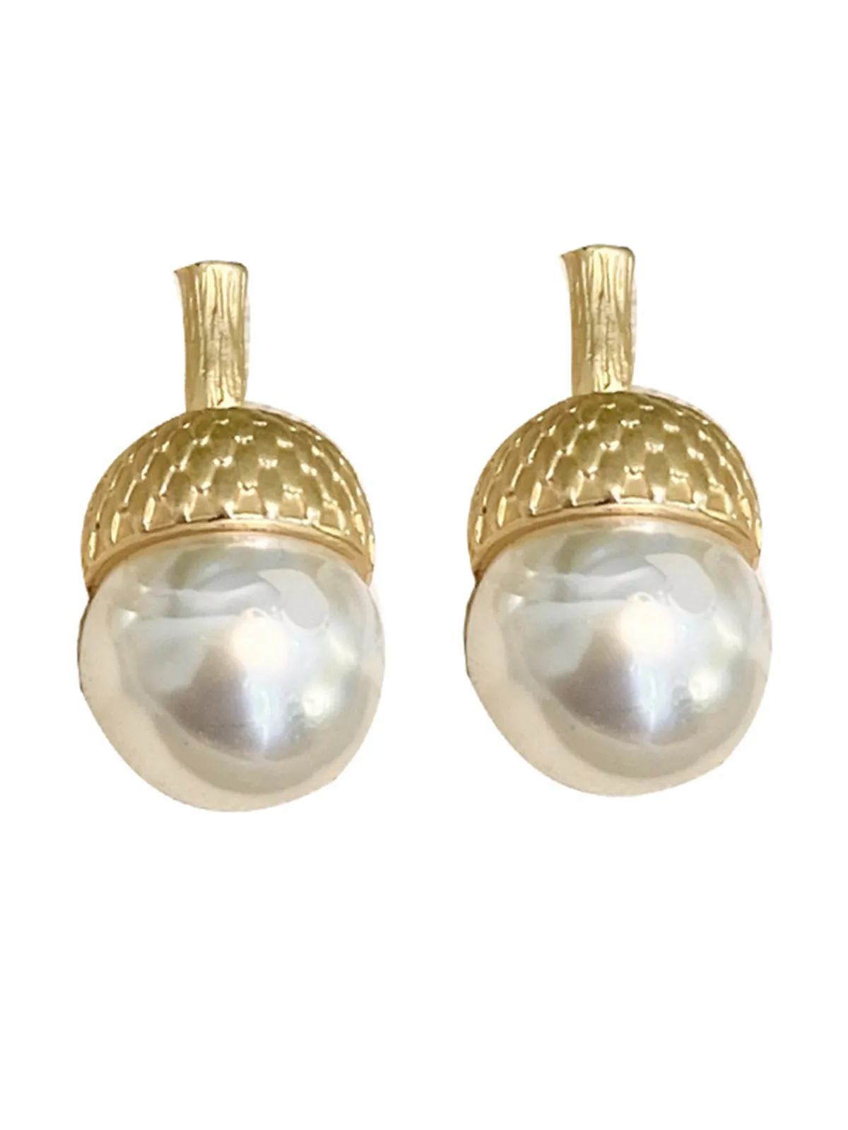 Hot Retro Stage Vintage Pearl Pinecone Stud Earrings