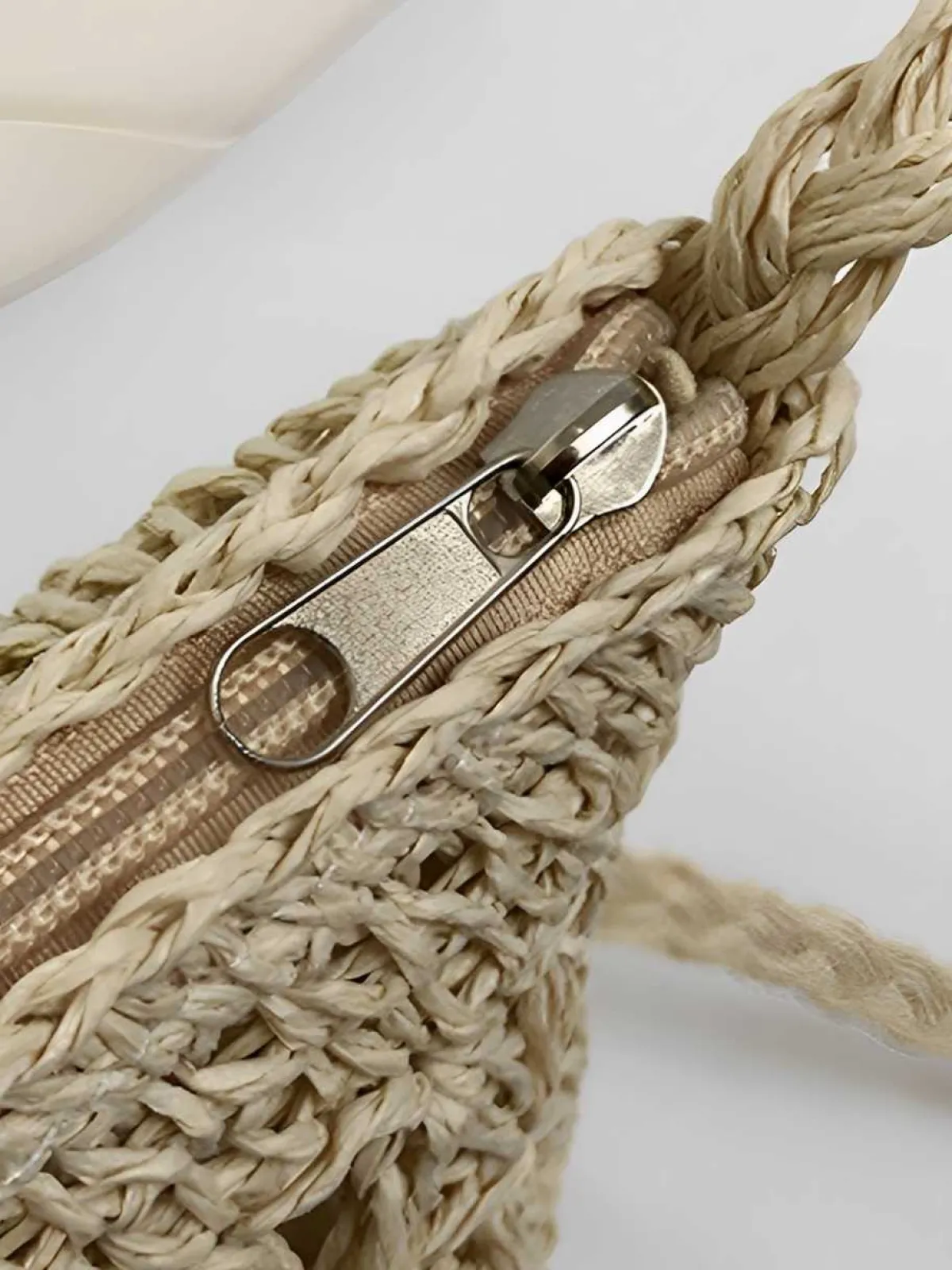 Hot Retro Stage Vintage Straw Wooden Beads Crossbody Bag
