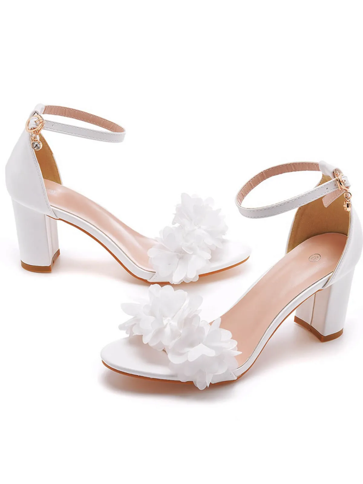 New Retro Stage 3D Flower Chunky Heel Sandals White