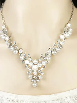 Hot Retro Stage White Pearl Rhinestone Leaves Necklace & Earring Set