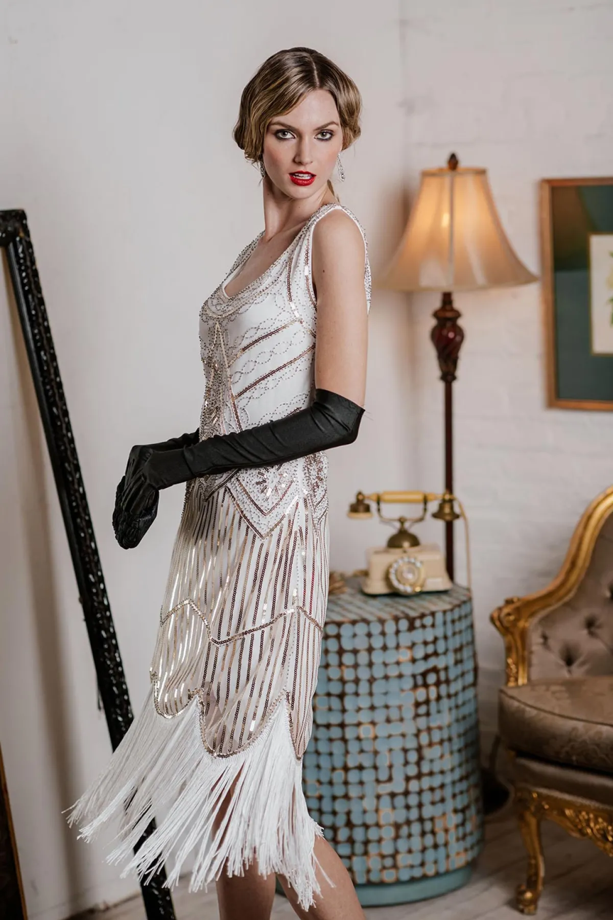 Clearance Retro Stage White 1920s Fringed Flapper Dress