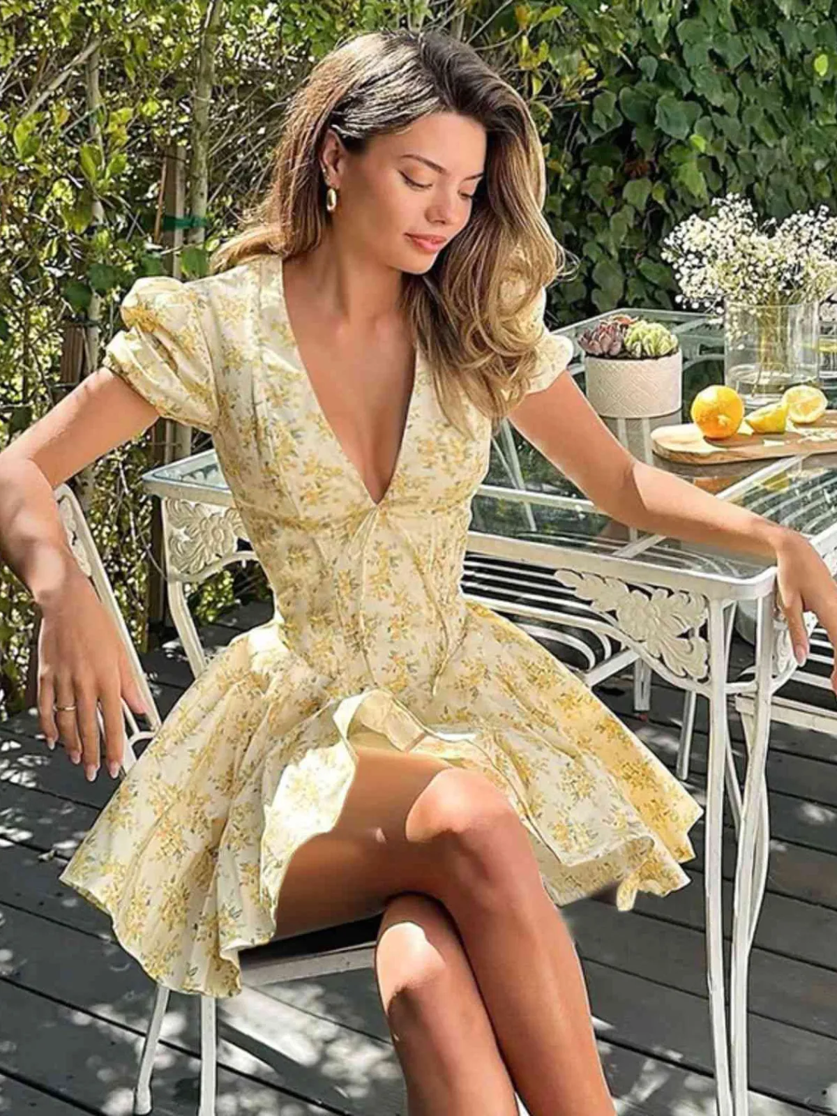 New Retro Stage 1960s Floral Puff Sleeves V-Neck Dress Yellow